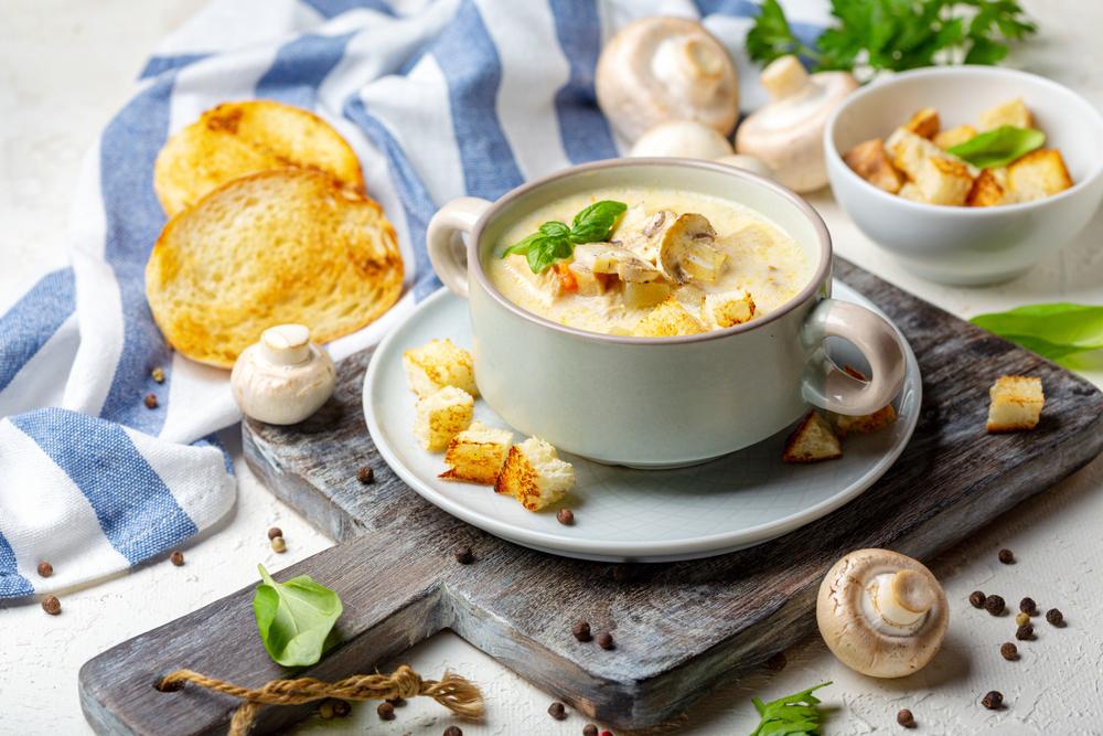Boost Your Health and Beauty with Collagen Protein in Soups and Smoothies 2 Creamy Chicken and Mushroom Soup